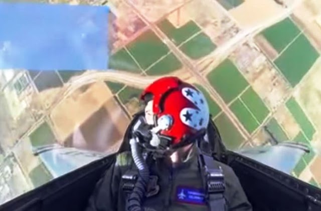 Τα είδε όλα! Πολίτης πετάει για πρώτη φορά με F16! Απίθανο βίντεο!