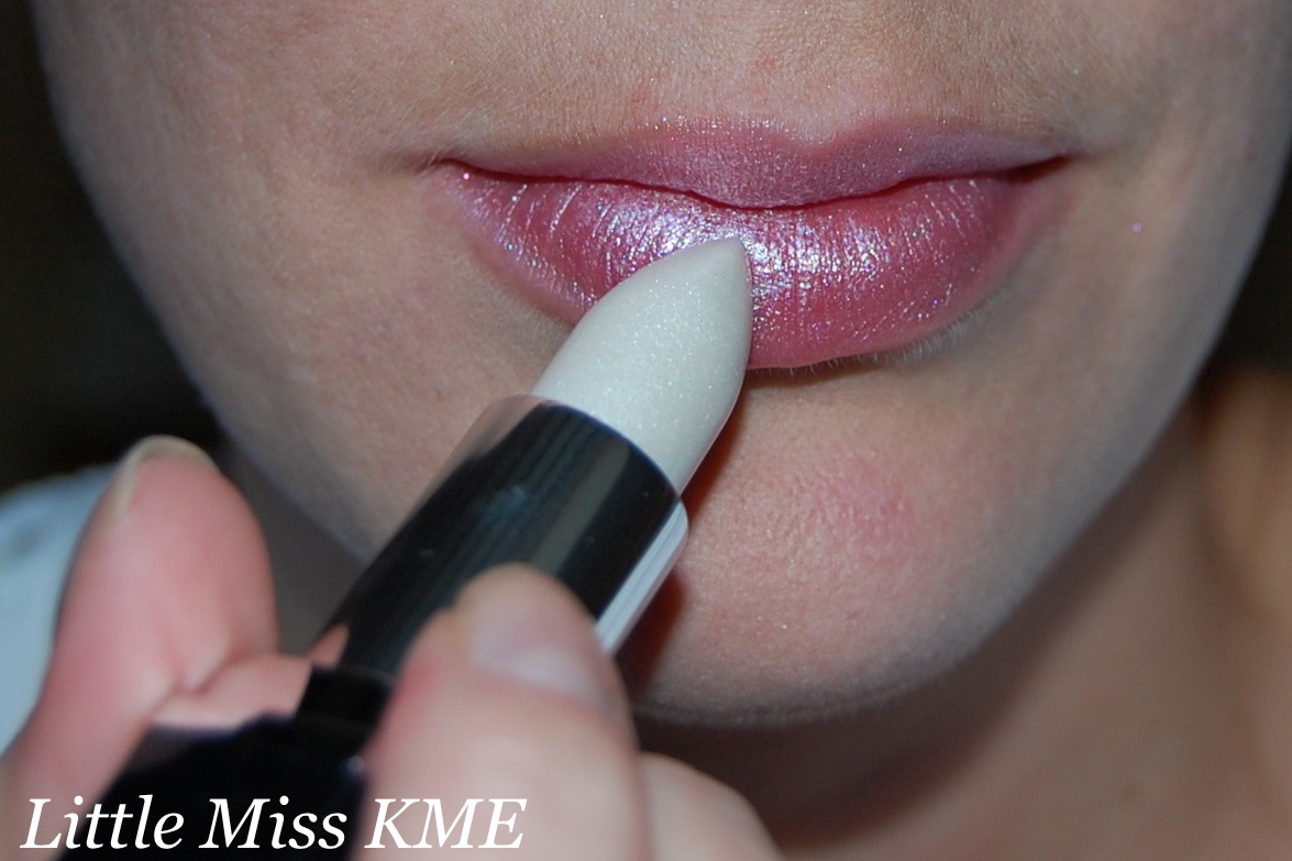 Isadora Perfect Moisture Lipstick Swatches