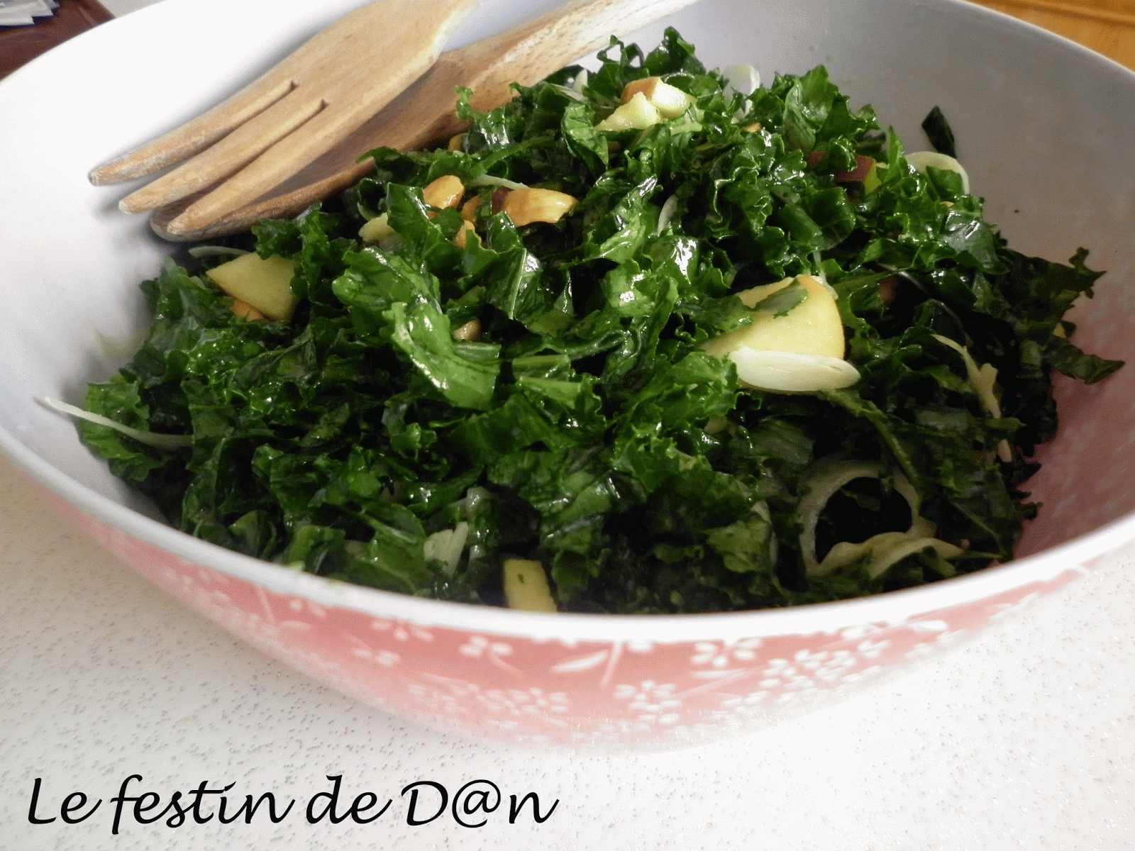 Le Festin de Dan: Salade de chou kale