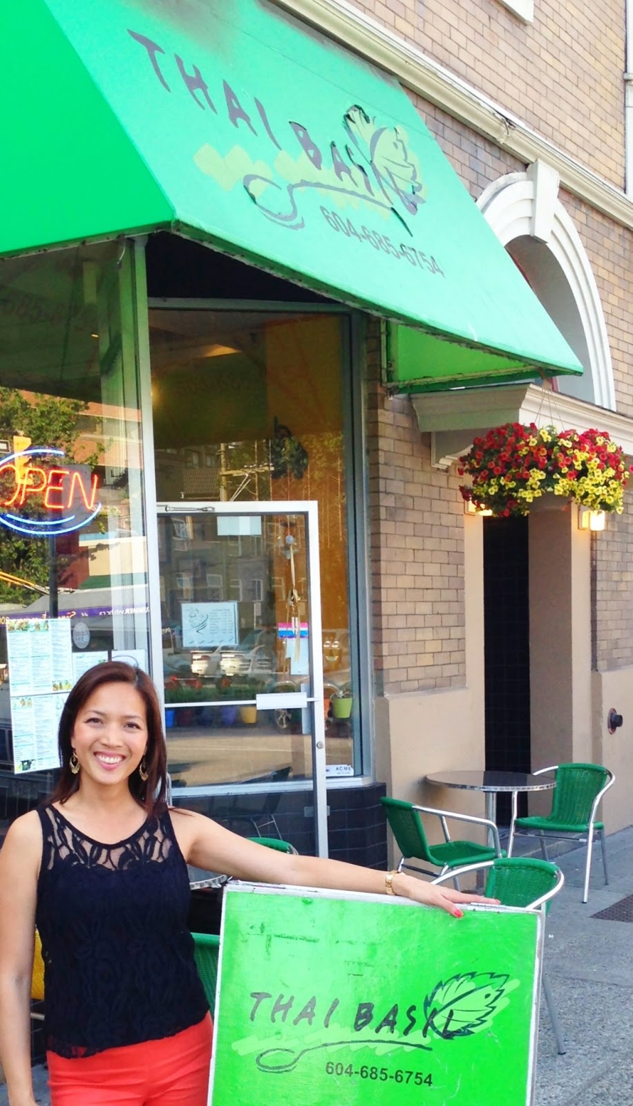 Candice's Cusina West End's Thai Basil Restaurant Impress