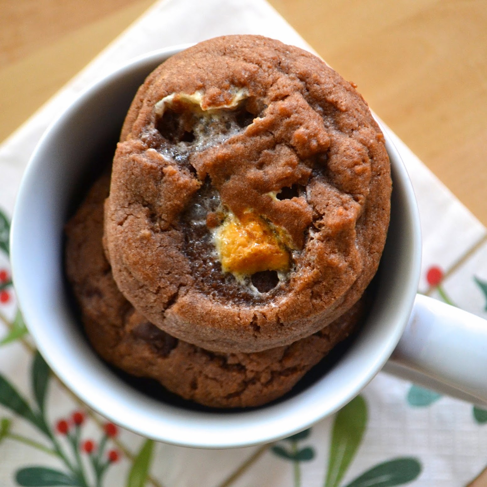 The Newfangled Housewife: Four Easy Sweet Recipes for Christmas Parties