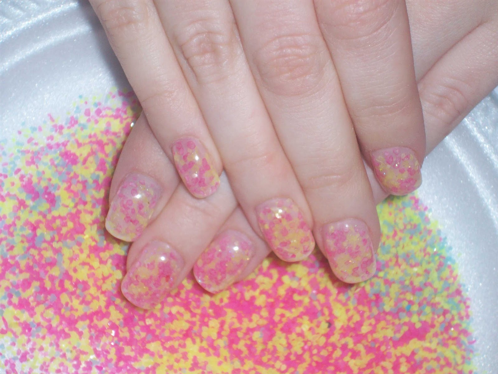 Stylish Pink Nail Paint Here Everythink Is Stylish