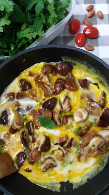 Omelette aux champignons shiitaké frais ;Omelette aux champignons shiitaké frais