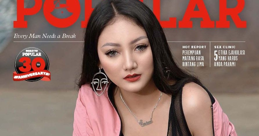 Bikini and Lingerie Models: Sassha On The Street Cover Majalah POPULAR