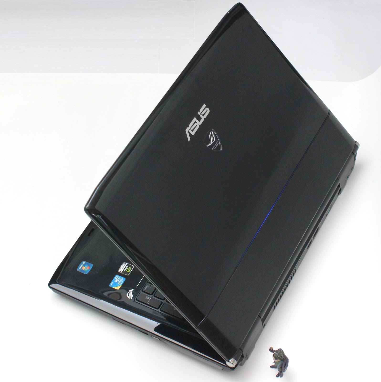 Laptop Gaming Asus Rog G72gx Ram 6gb Gtx Jual Beli Laptop Bekas Kamera Service Sparepart Di Malang