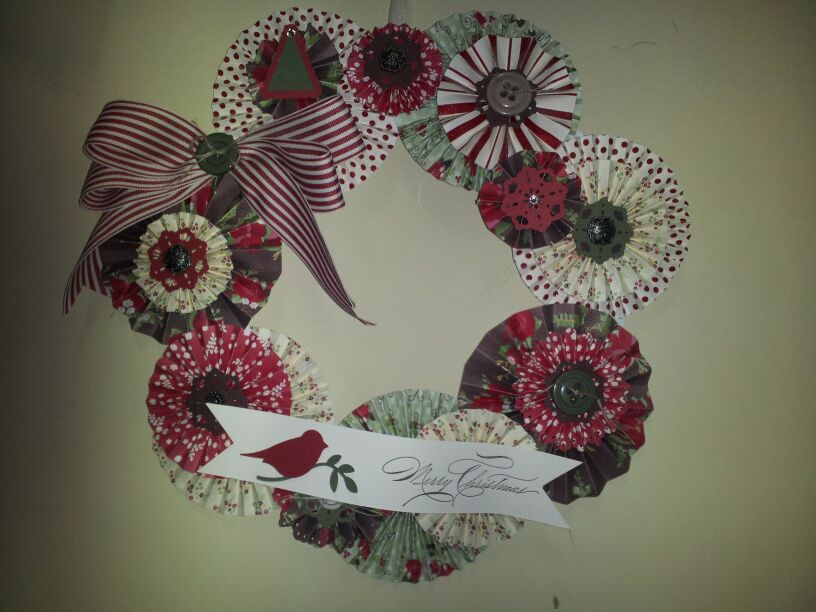 Made For You Cards: My holly lolly wreath!