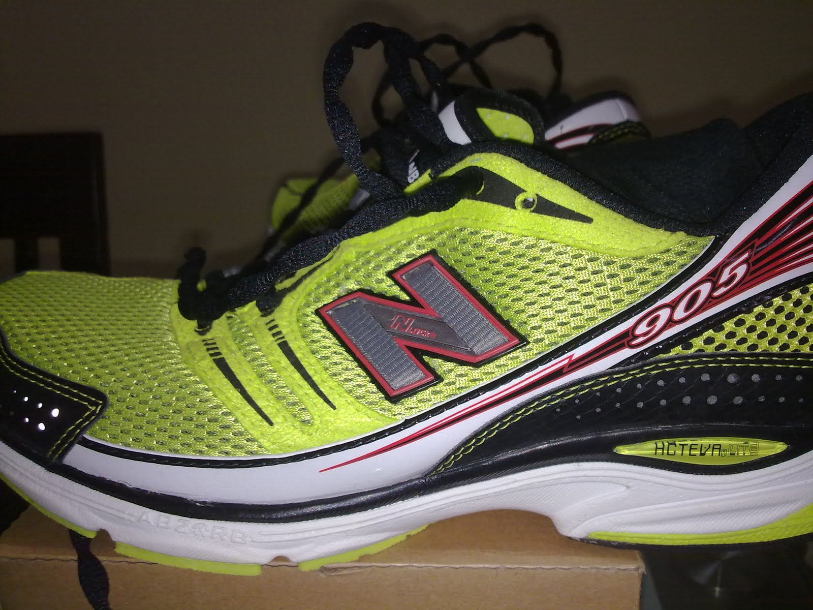 Running, Life is beautiful: New Balance 905