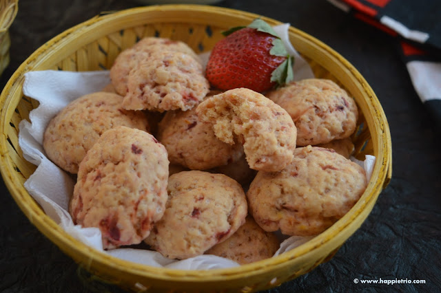 Strawberry Cookies