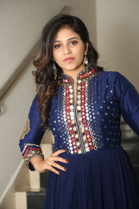 Anjali at Chitrangada Movie Pre Release Function