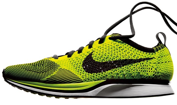nike flyknit racer 2