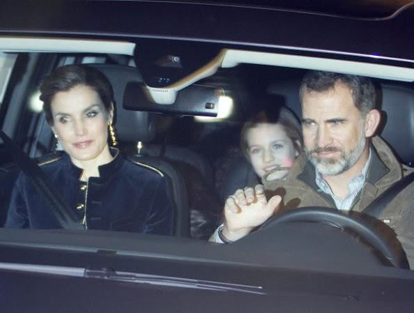 Queen Letizia, Princess Leonor and Princess Sofia visited Jesus José Ortiz who is the father of Queen Letizia for the celebrations called "Epiphany Day