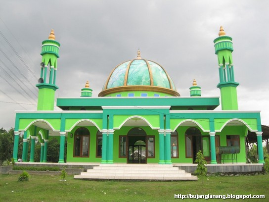  Masjid Minimalis Warna Hijau Nusagates