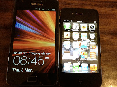 Samsung Galaxy SII and iPhone by bigiain