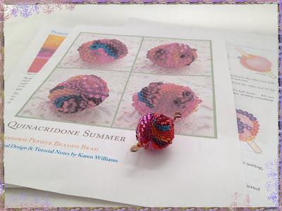 Quinacridone Summer, freeform peyote beaded bead pendant and tutorial by artist Karen Williams