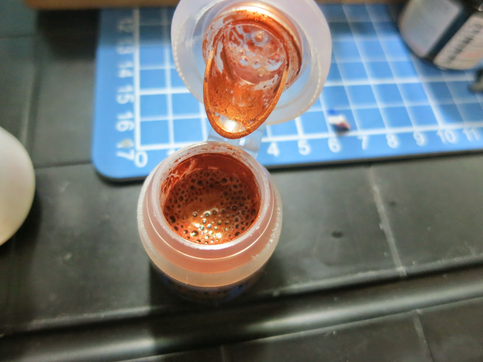 S S G U N P L A thinning citadel paints for airbrushing