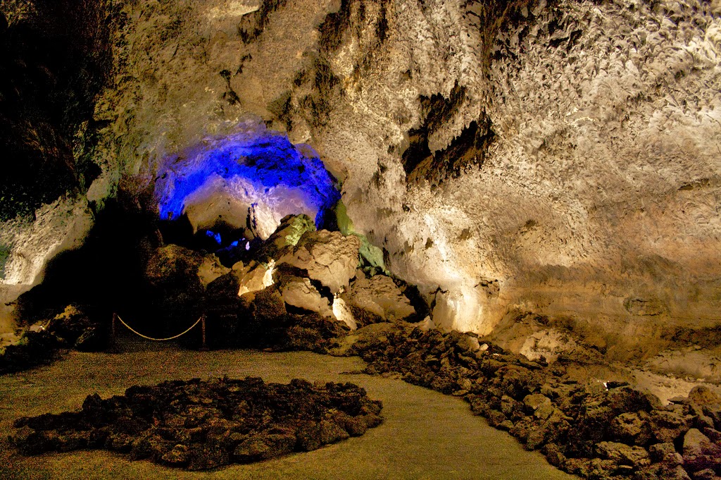 La Cueva de los Verdes ,