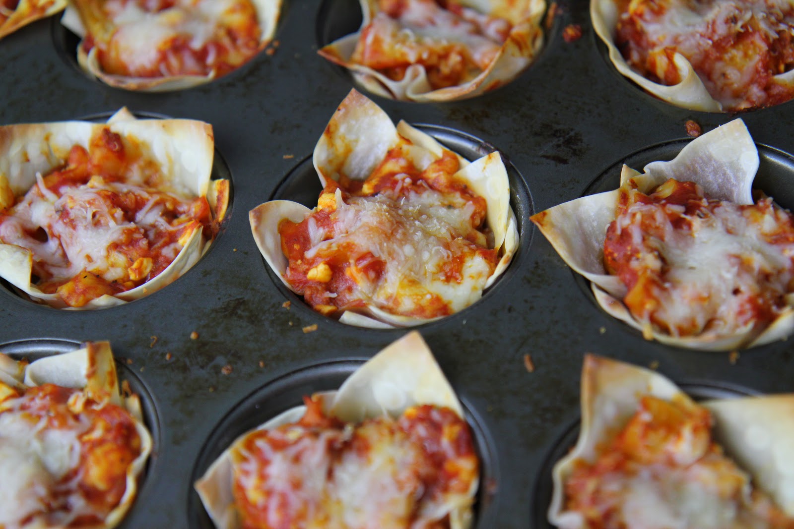 Easy Party Food: Lasagna Cups | Lille Punkin&amp;#39;