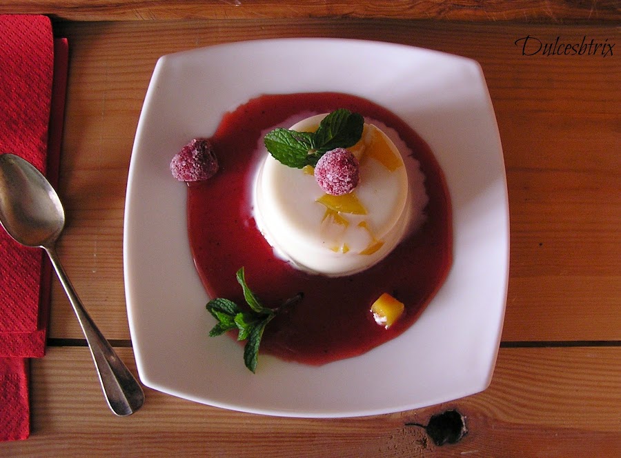 Panacota con mango