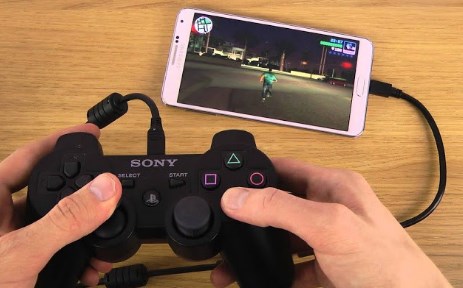 Seru Abis Main Game Ponsel Android Dengan Stik Ps2 100