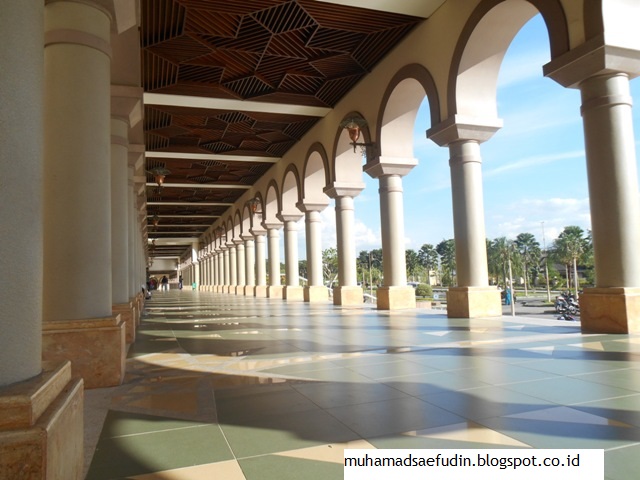 masjid islamic center samarinda kalimantan timur