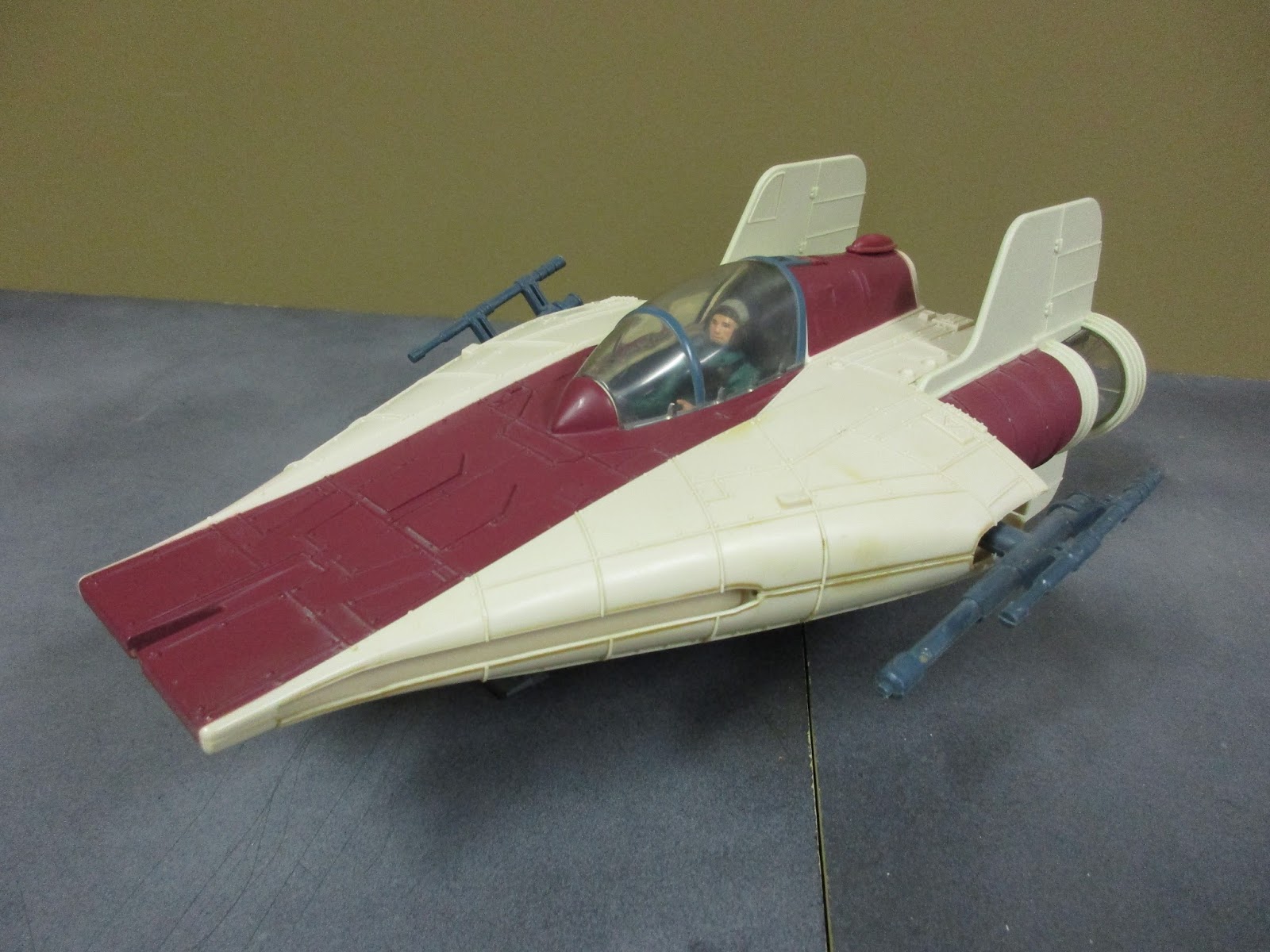 Vintage Kenner Star Wars Toys AWing Fighter Vehicle (Droids)