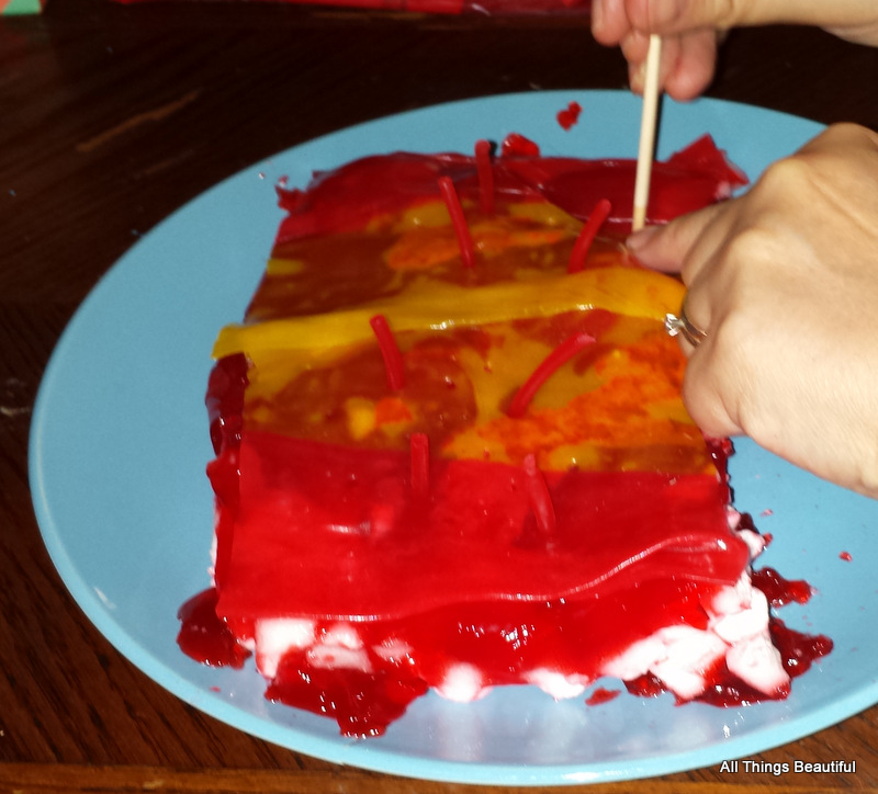 All Things Beautiful: How to Make an Edible Model of Skin (Elementary