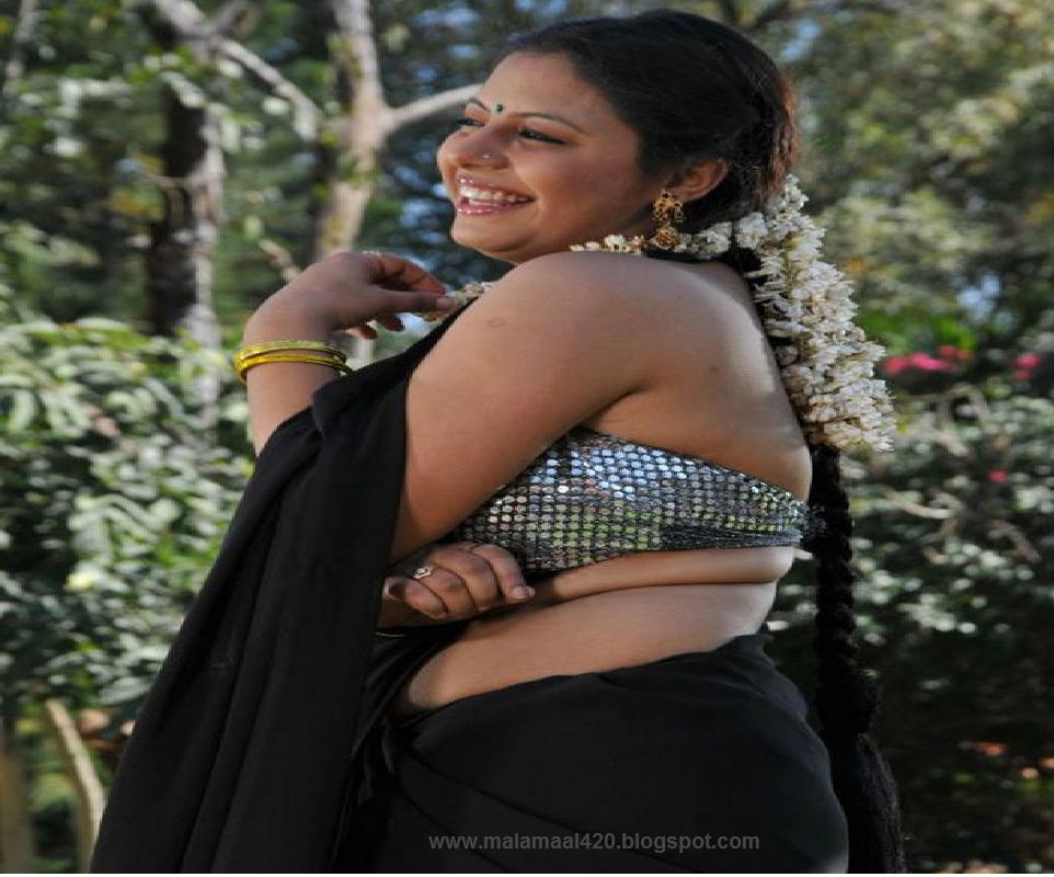 Sunakshi Mallu Bhabhi Hot In Semi Nude Blouse  Bra Hot -7372
