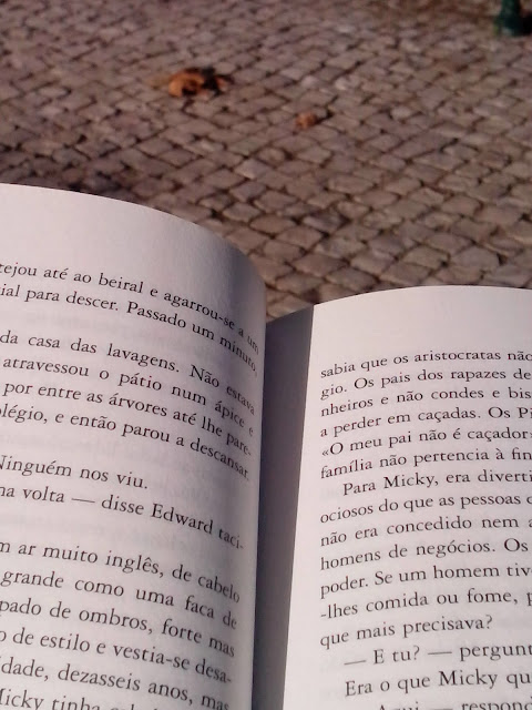 romance book, livro, Ken Follet
