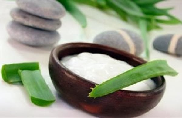 Φτιάξτε καλλυντικά με αλόη