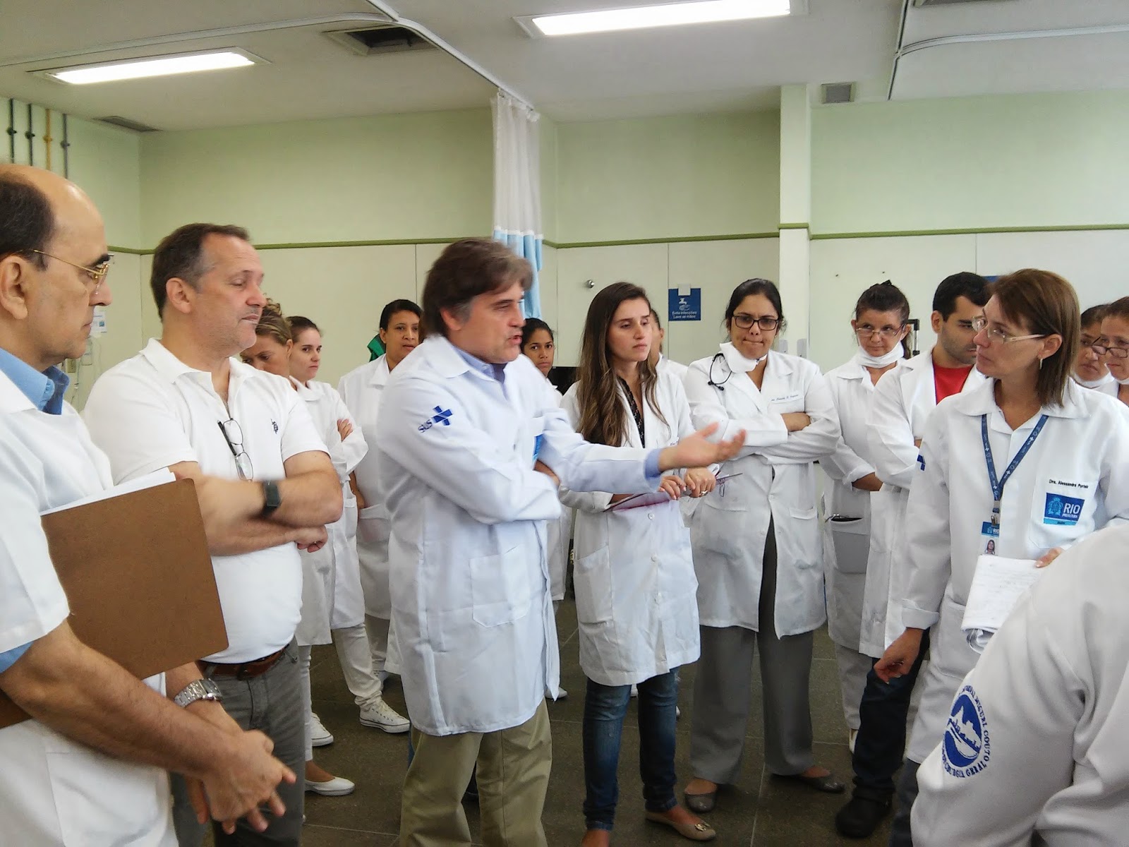 Round Multidisciplinar do Curso de Emergência/Urgência « Centro de Estudos Hospital Miguel Couto Round Multidisciplinar do Curso de Emergência/Urgência « Centro de Estudos Hospital Miguel Couto