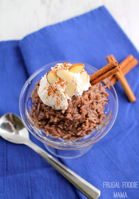 Not only is this 5 ingredient Mexican Chocolate Rice Pudding an easy to make cool & creamy treat, but it is practically guilt free as well!