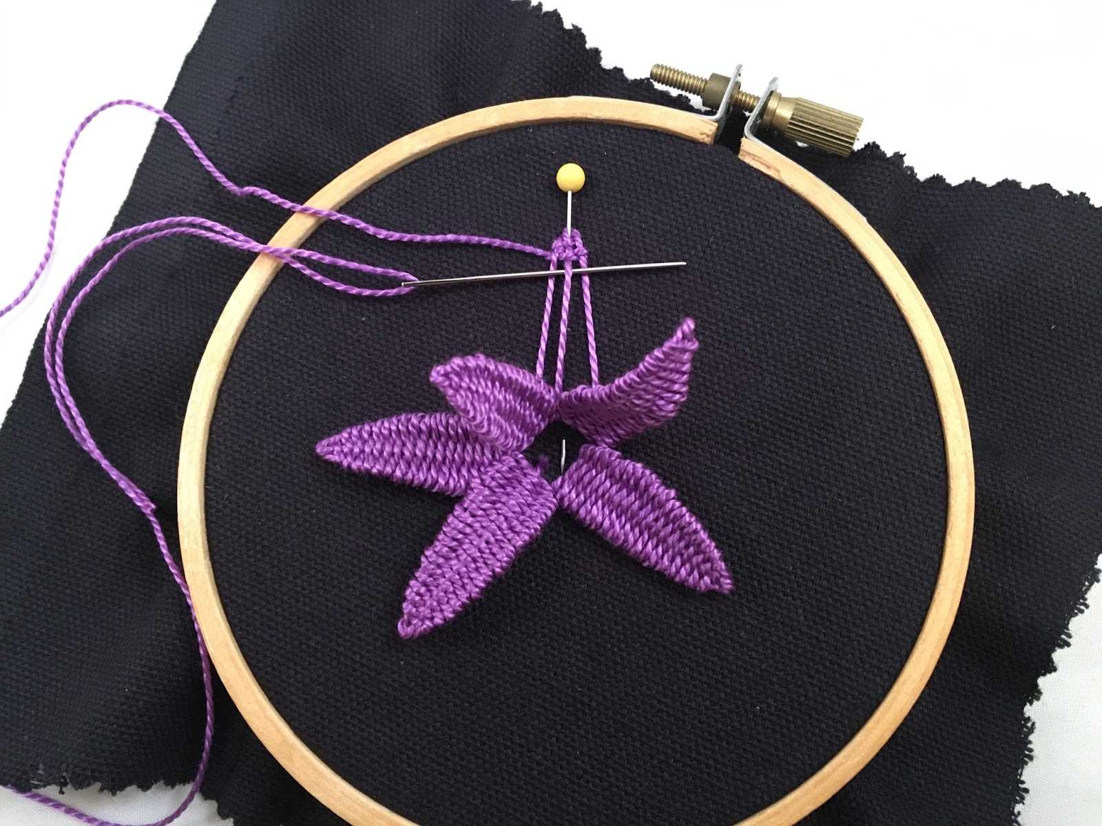 Longer Woven Picot stitch, a tutorial by Michelle for Mooshiestitch Monday on Feeling Stitchy