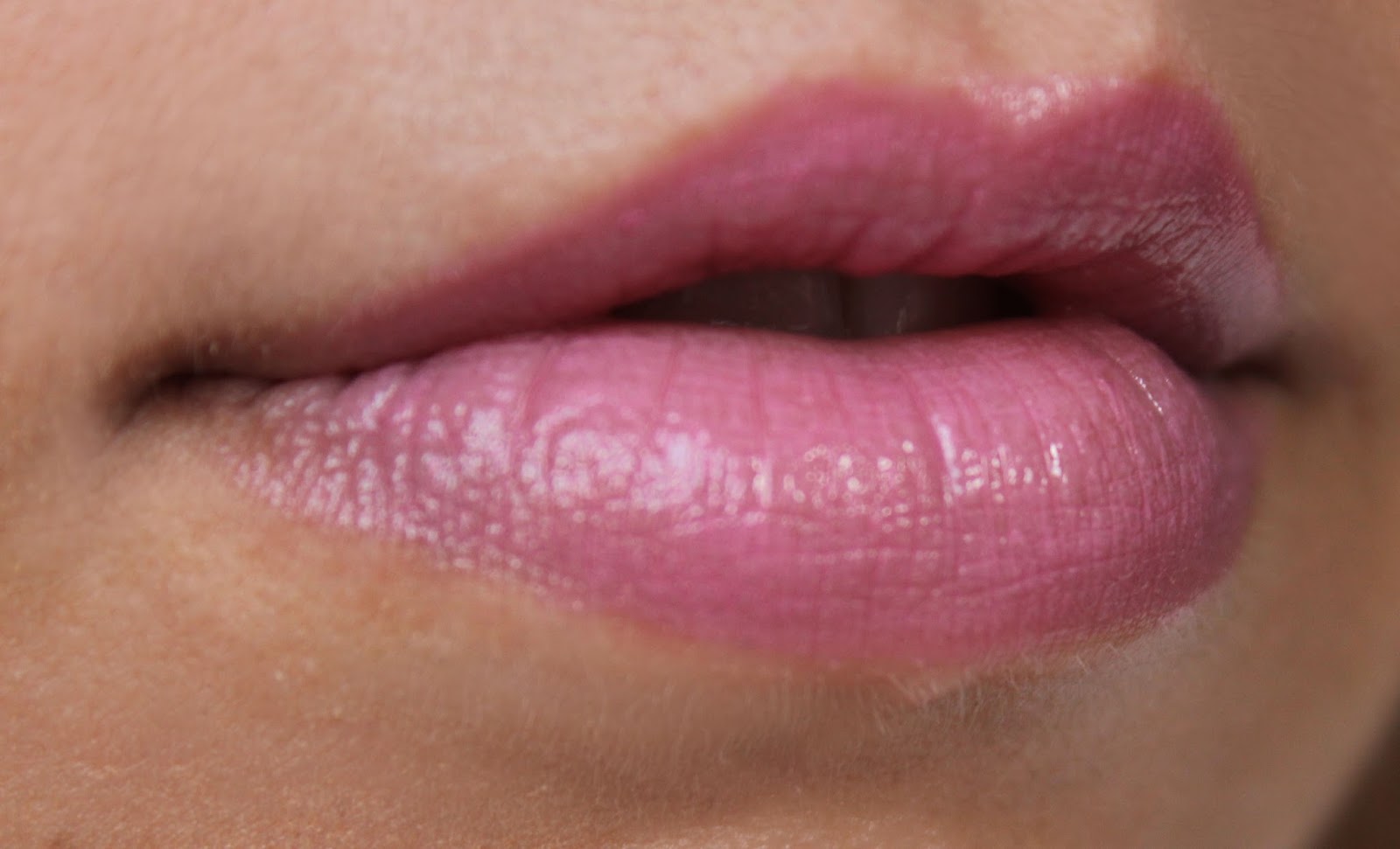 Plumes-et-paillettes: Mes lèvres voient la vie en rose : 3 rouges à ...