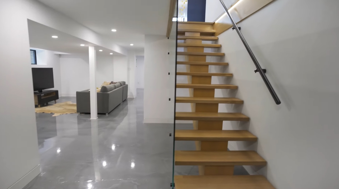 35 Interior Design Photos vs. 4 Velma Dr, Toronto Luxury Home Tour