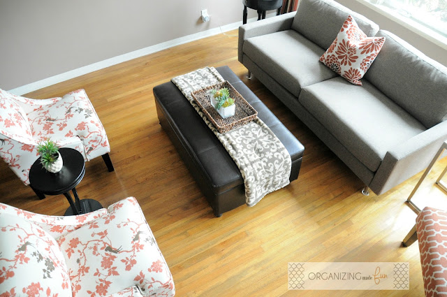 Intimate grouping in living area :: OrganizingMadeFun.com Intimate grouping in living area :: OrganizingMadeFun.com