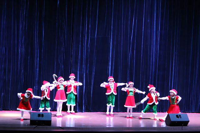 DLF Place Saket - Christmas celebration at DLF Place, Saket goes musical with Christmas Cantata 