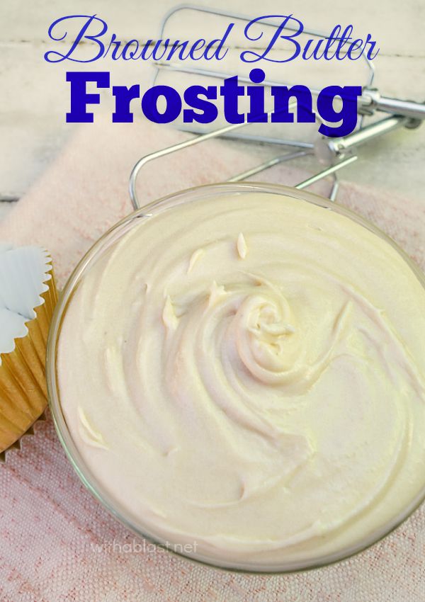 How to make the most delicious Browned Butter Frosting ! If you have never tasted (or made this) now is the time to start - a must have recipe, especially for Fall desserts #Frosting #FrostngRecipe #FallFrosting #BrownedButterFrosting #IcingRecipe #FallIcingRecipe