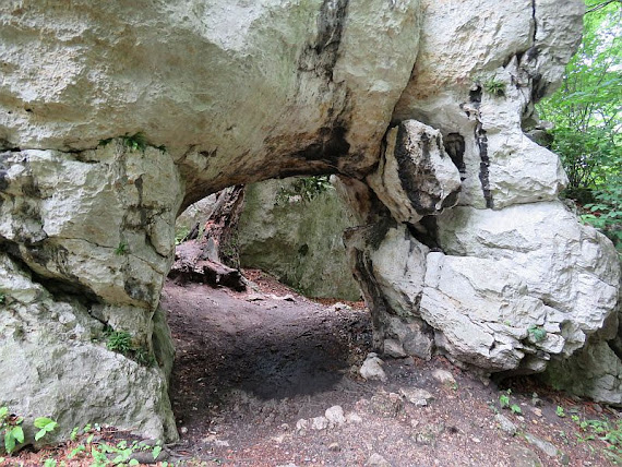 Skalny łuk luk