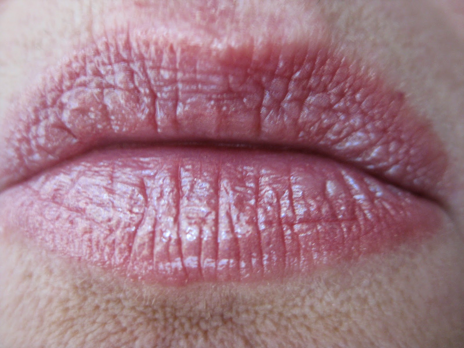 Estee Lauder Pure Color Crystal Lipstick "Tiramisu 41" (Crystal Shimmer)