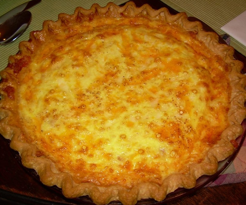 southern way of life: SWOL Pizza Quiche (Egg Pie) Easy As Pie