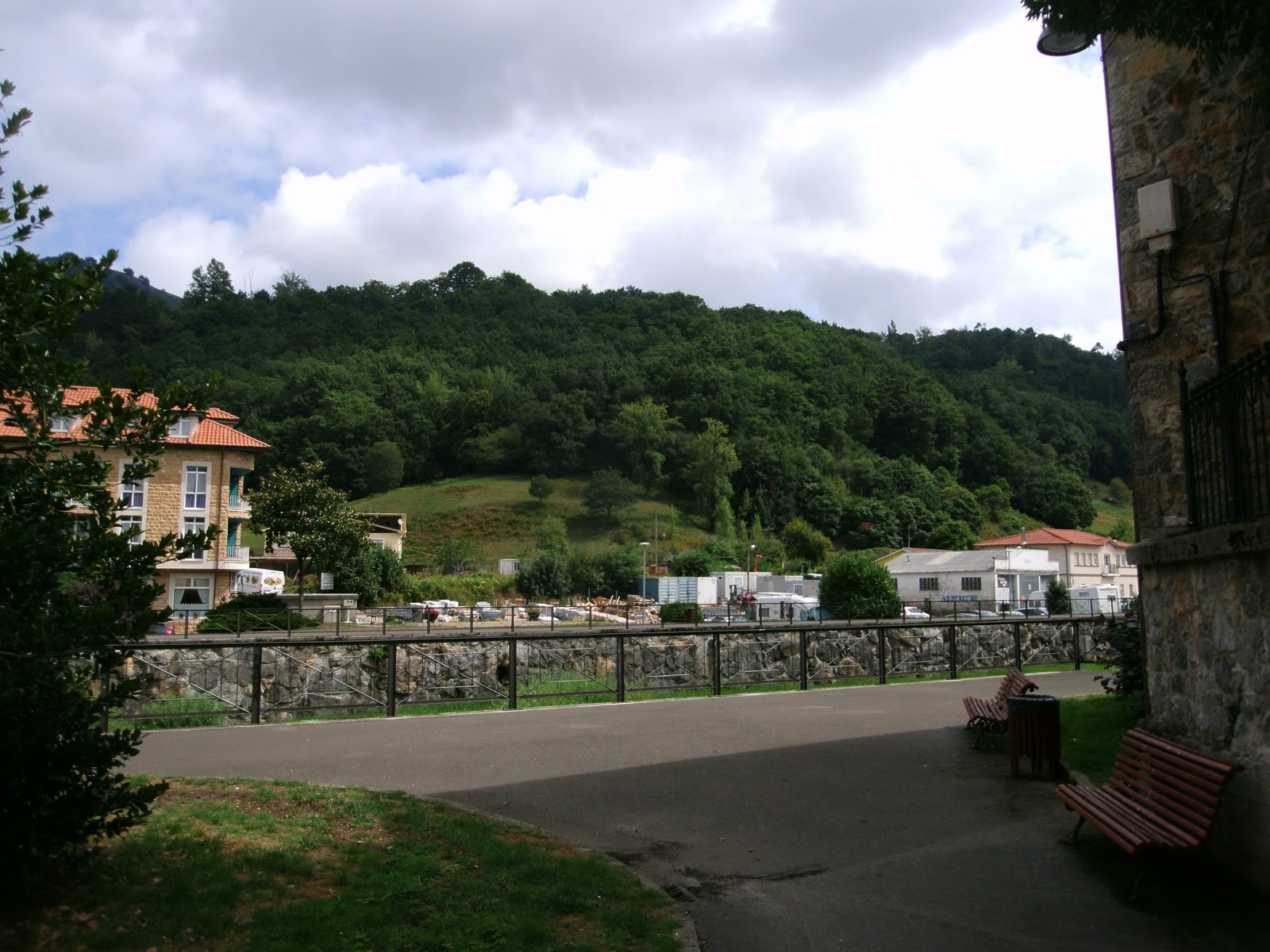 El País de la Piel de Toro Cangas de Onis y Ribadesella