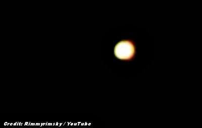 UFO Caught on Video Over Ossett, Wakefield (UK) 12-29-13