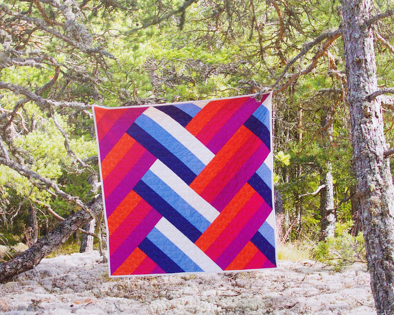 Quilt Local by Heather Jones - Indian Hill Quilt | Red Pepper Quilts 2015