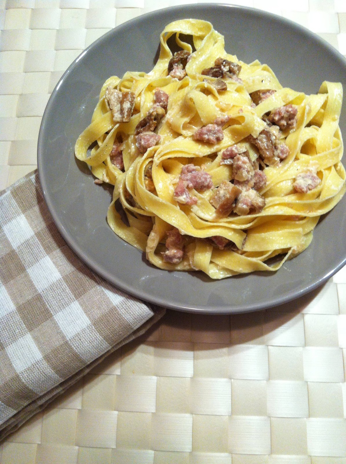 Pasta Academy Tagliatelle ai funghi porcini e salsiccia