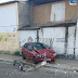 Carro derrubou poste na avenida Jerônimo Câmara
