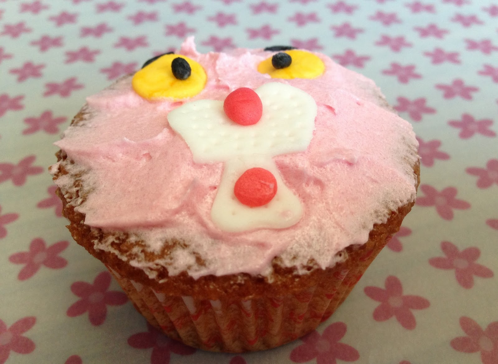 Divina Tarta: Cupcakes Pantera Rosa