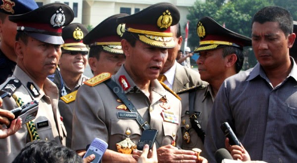 Jokowi Resmi Berhentikan Sutarman sebagai Kapolri