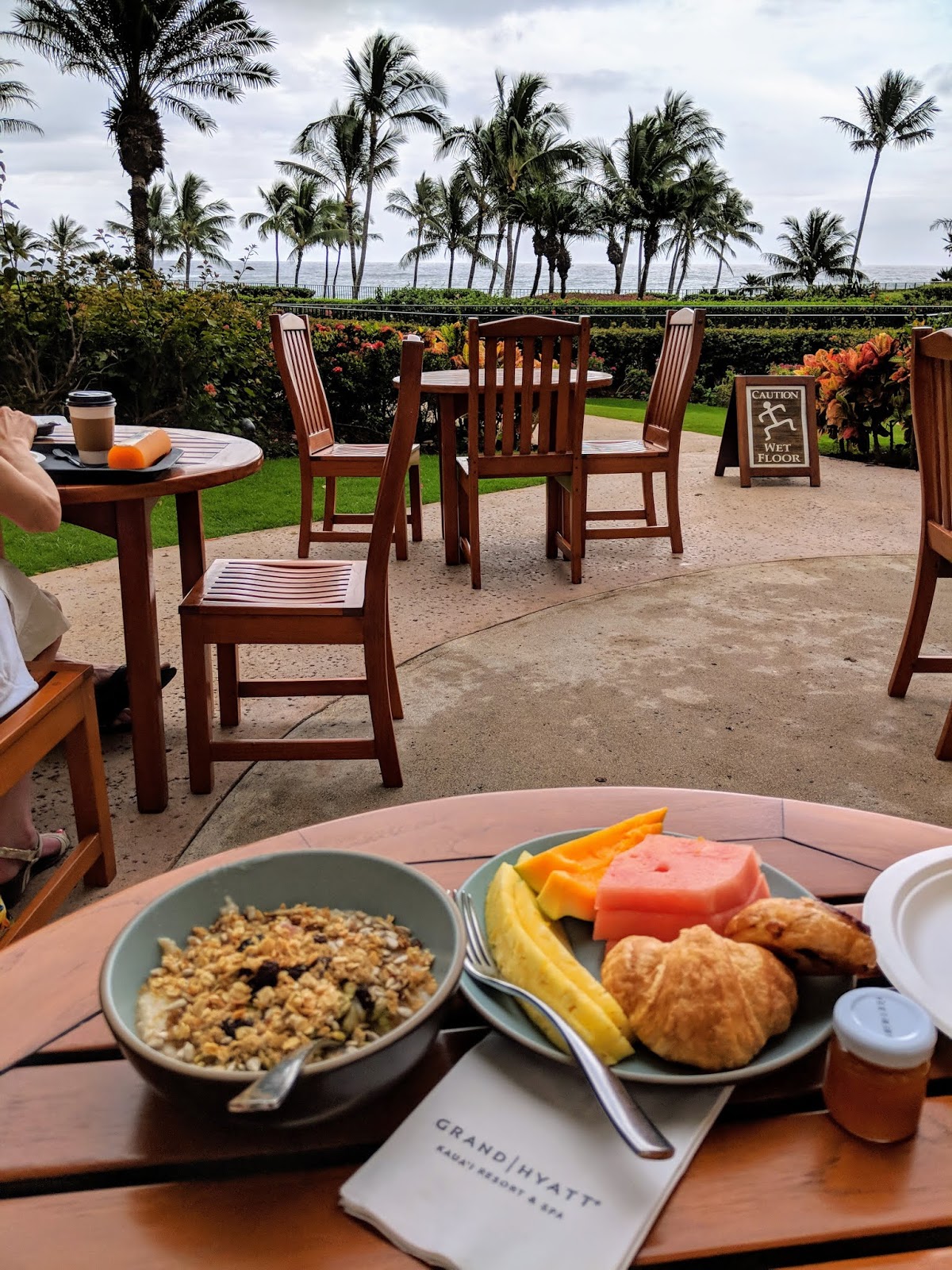 The Grandest Club Lounge in all of Kauai
