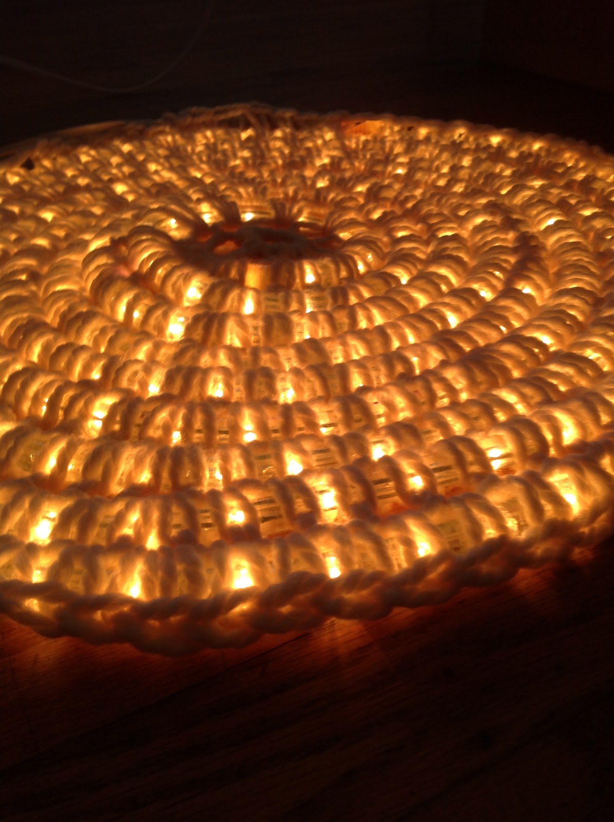 Sans Limites Crochet: Light Up Rug DIY