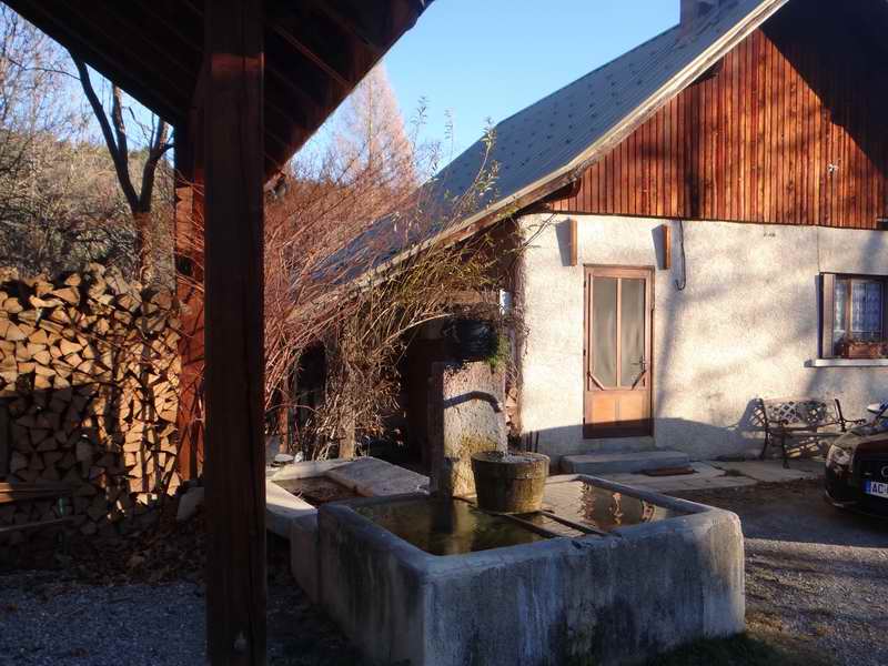 Fontaines des Alpes du Sud Le Villard, PuySaintEusèbe